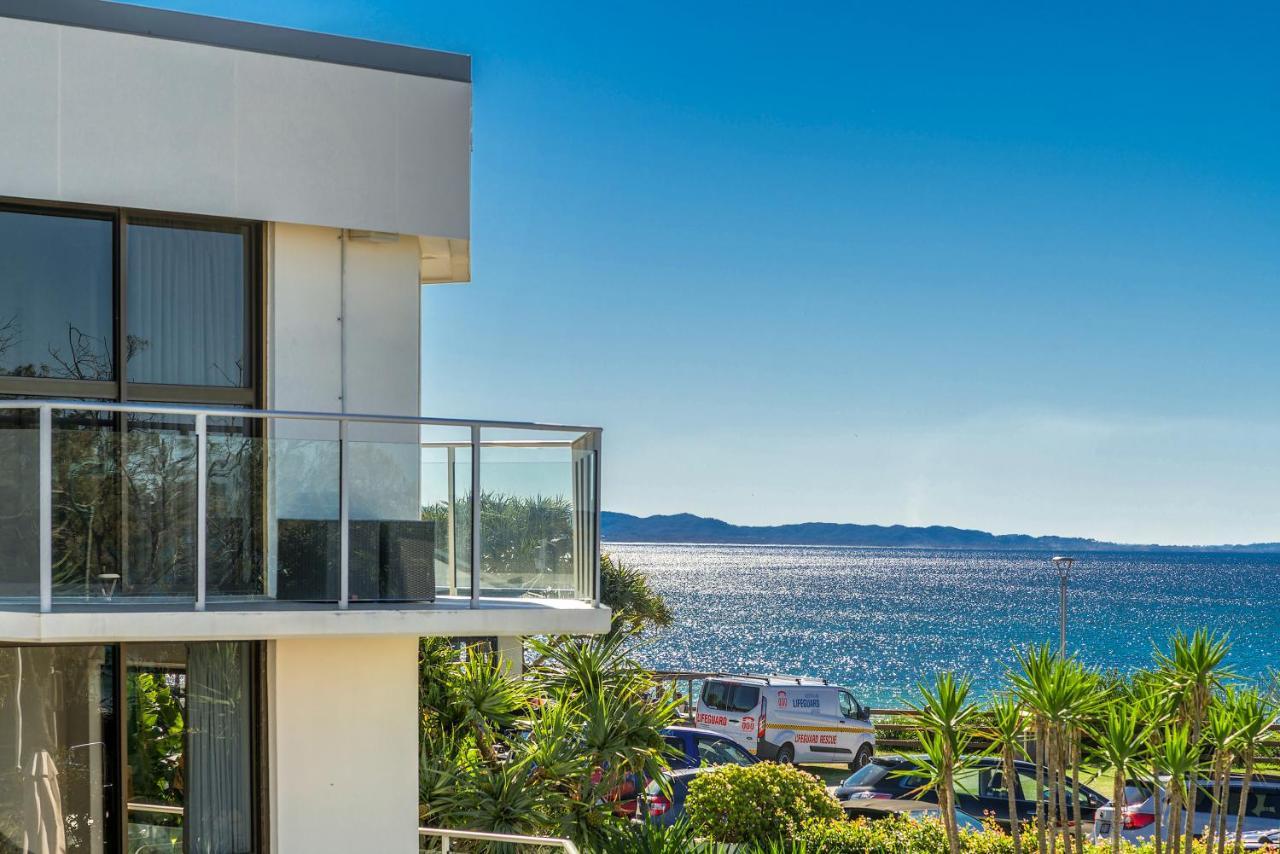 Bayview Beachfront Apartments, In Town Right On The Beach Byron Bay Exteriör bild